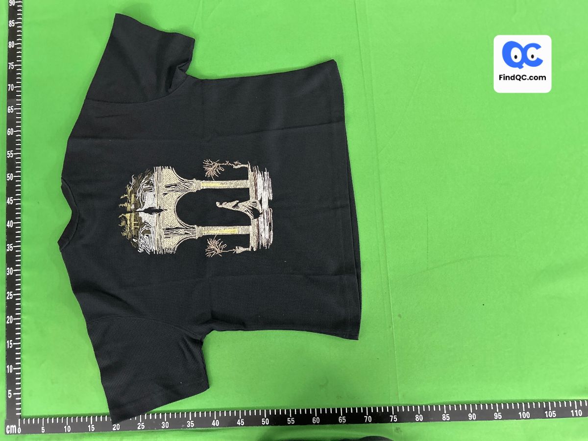 Back Roman Column Door Embroidered Black Waffle T-Shirt DS-37
